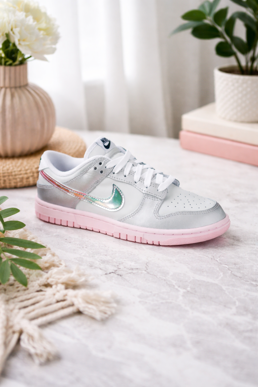 NIKE DUNK LOW LX "PHOTON DUST/METALLIC SILVER-PINK FOAM" WMN