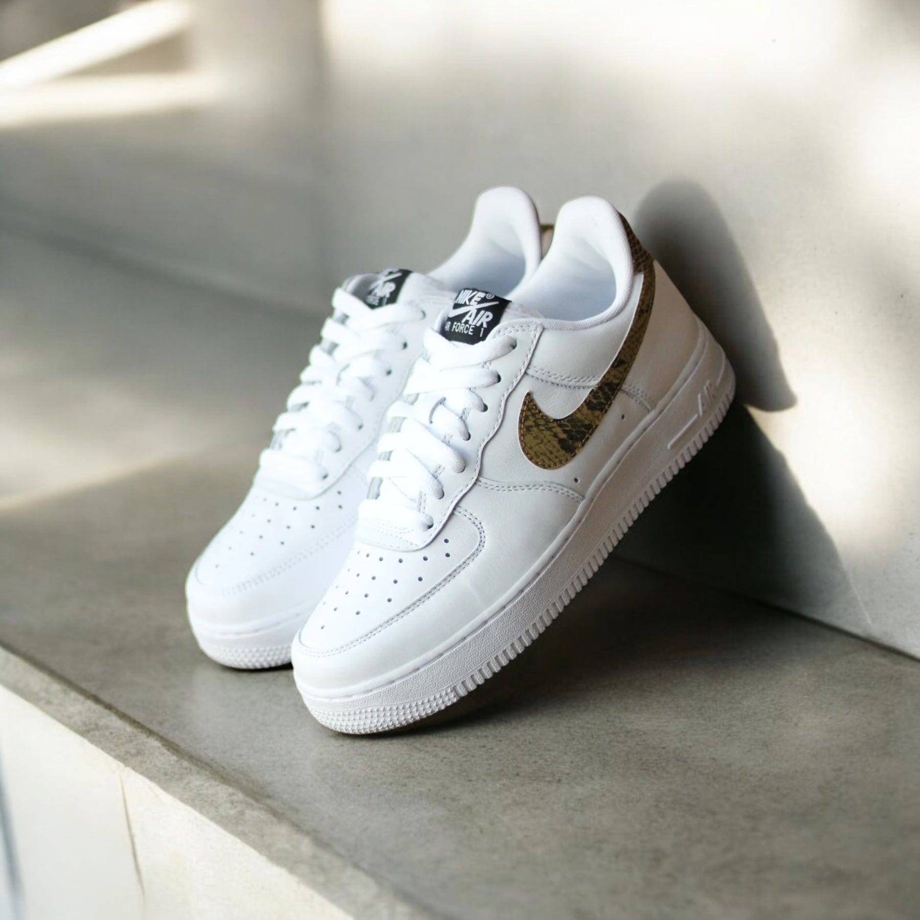 NIKE AIR FORCE 1 BASSE RÉTRO « ÉLÉMENTAIRE »