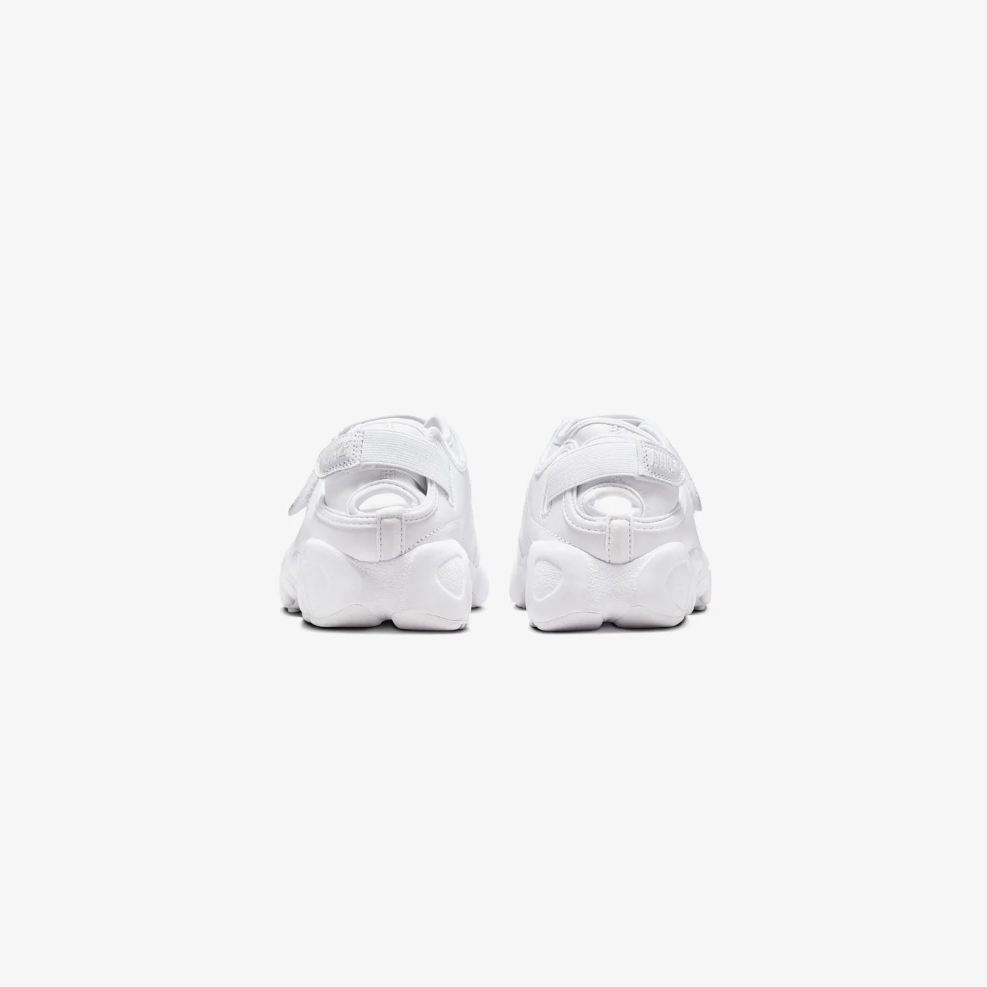 NIKE NINJA(rift) PLATINUM WHITE LEATHER WMN