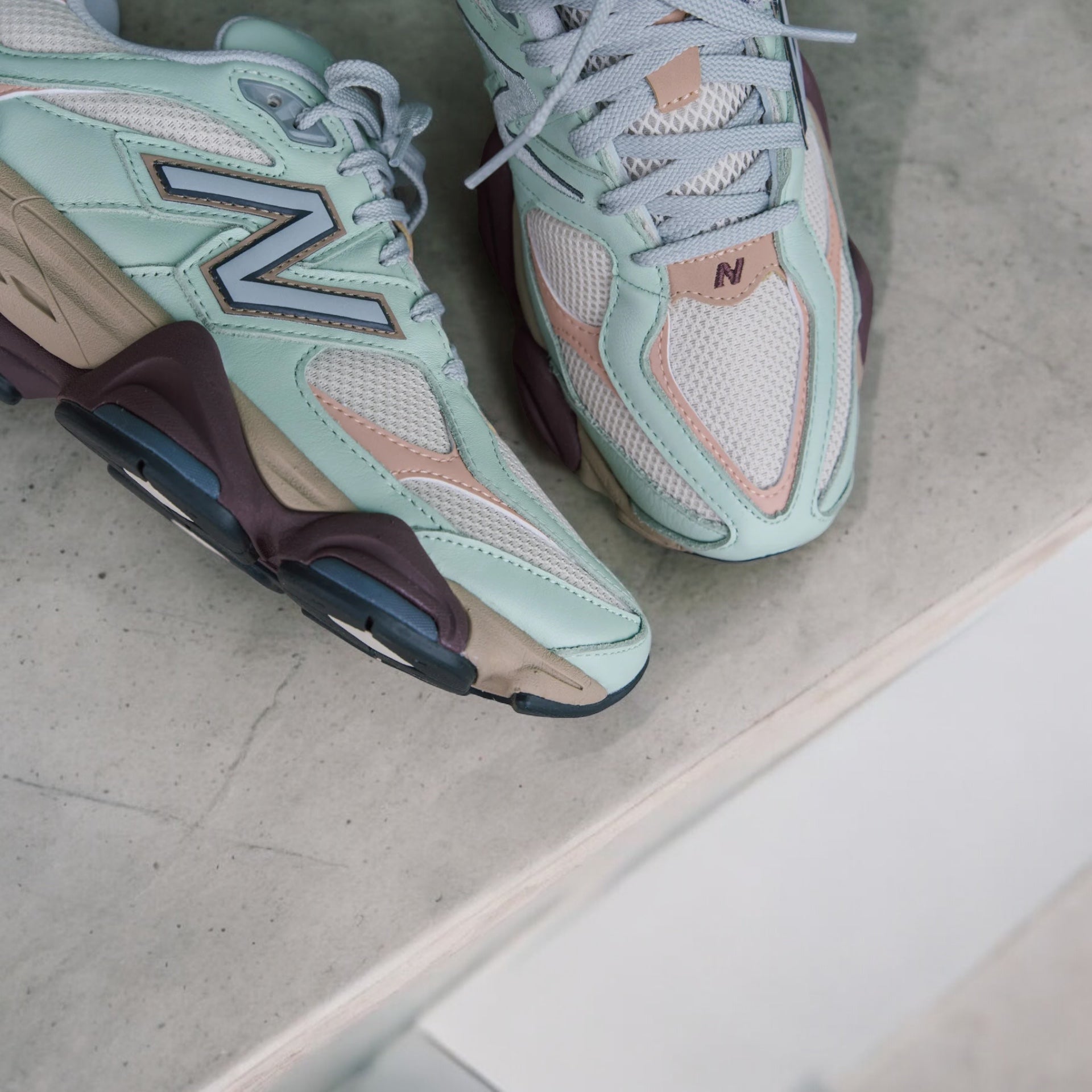 NEW BALANCE 9060 CLAY ASH