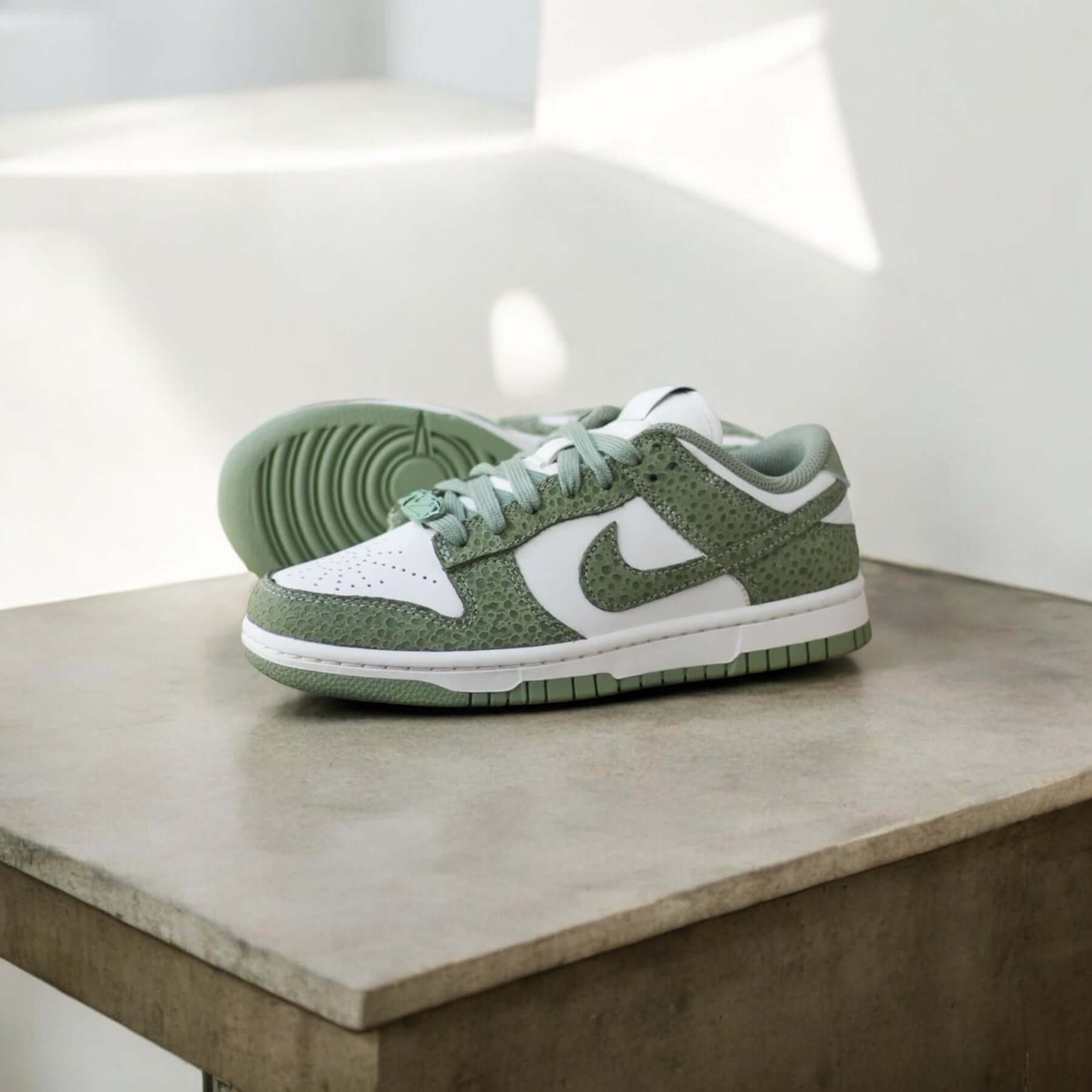 DUNK LOW RETRO FEMME VERT PÉTROLE