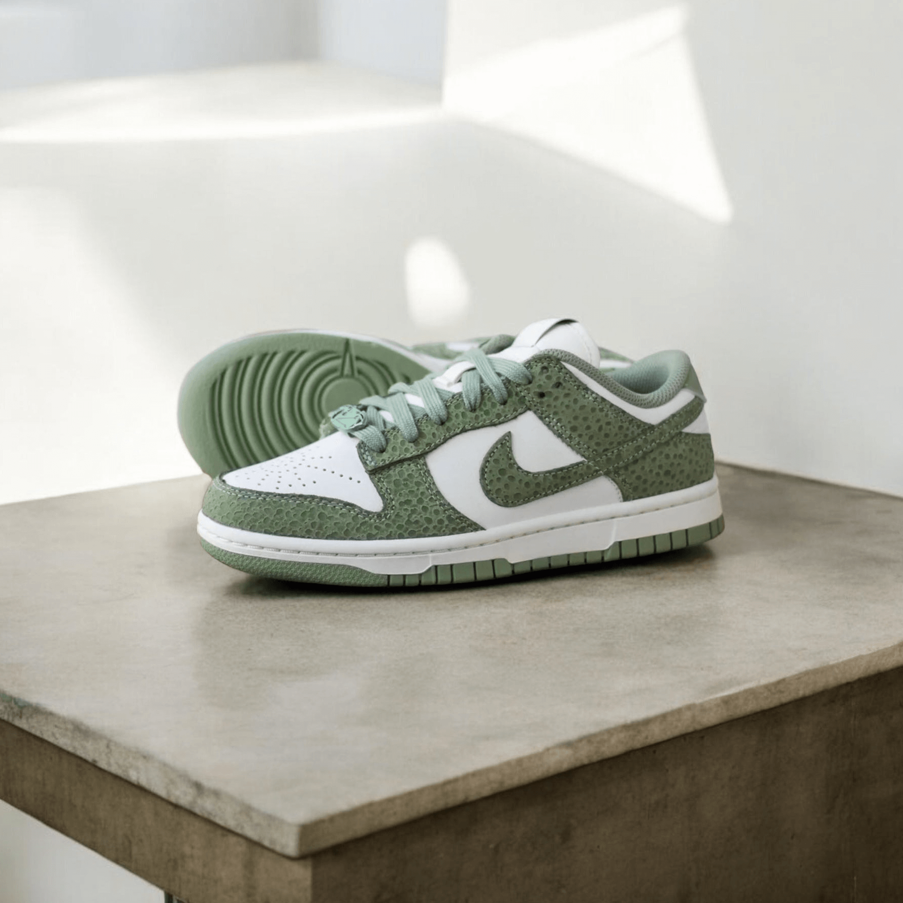 DUNK LOW RETRO FEMME VERT PÉTROLE
