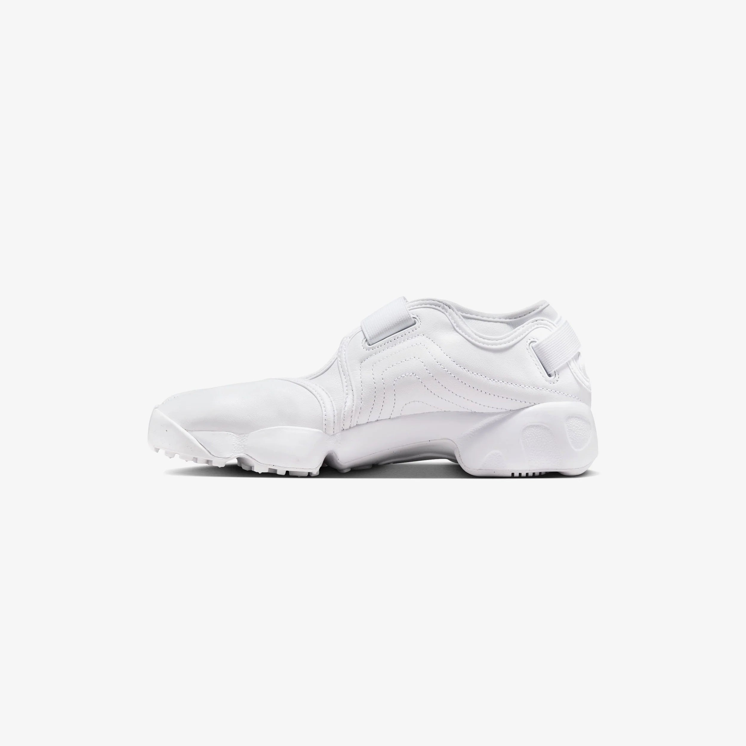 NIKE NINJA(rift) PLATINUM WHITE LEATHER WMN