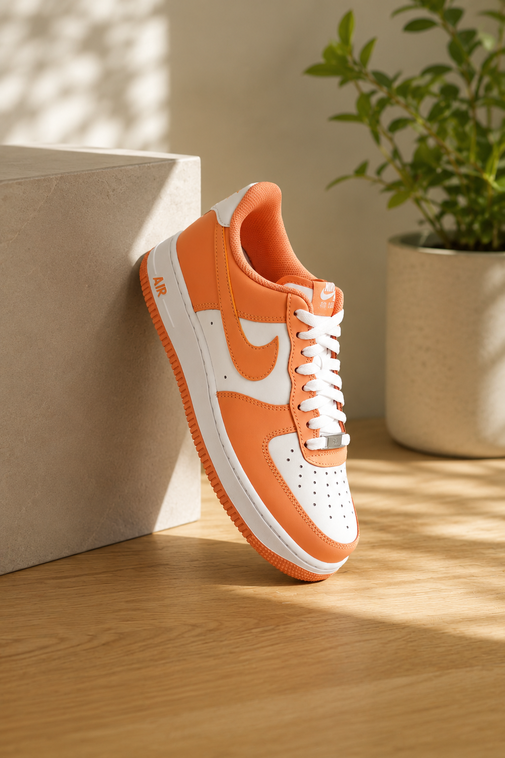 NIKE AIR FORCE 1 ‘07 "WHITE/ORANGE FROST-WHITE"
