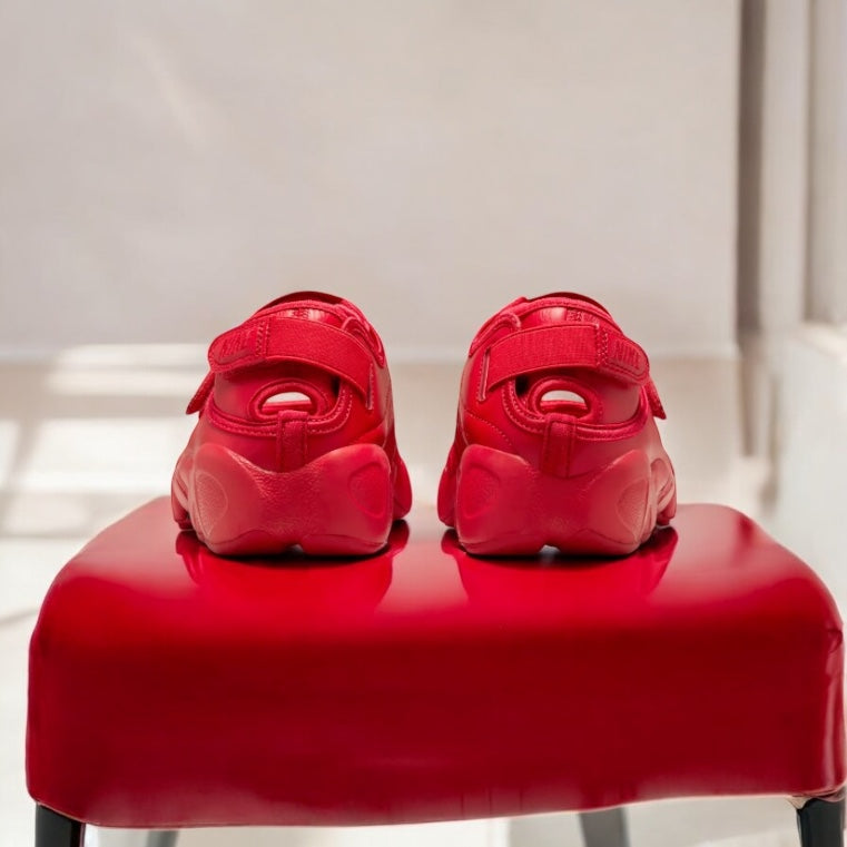 NIKE NINJA ALL RED WMN