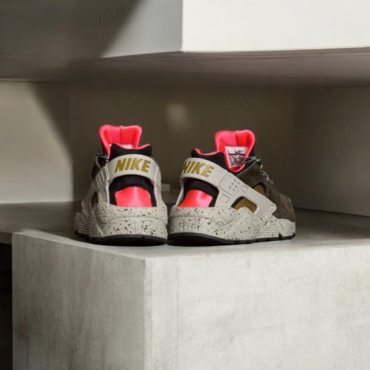 Air Huarache Premium 'Desert Moss'