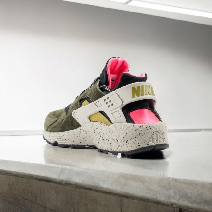 Air Huarache Premium 'Desert Moss'