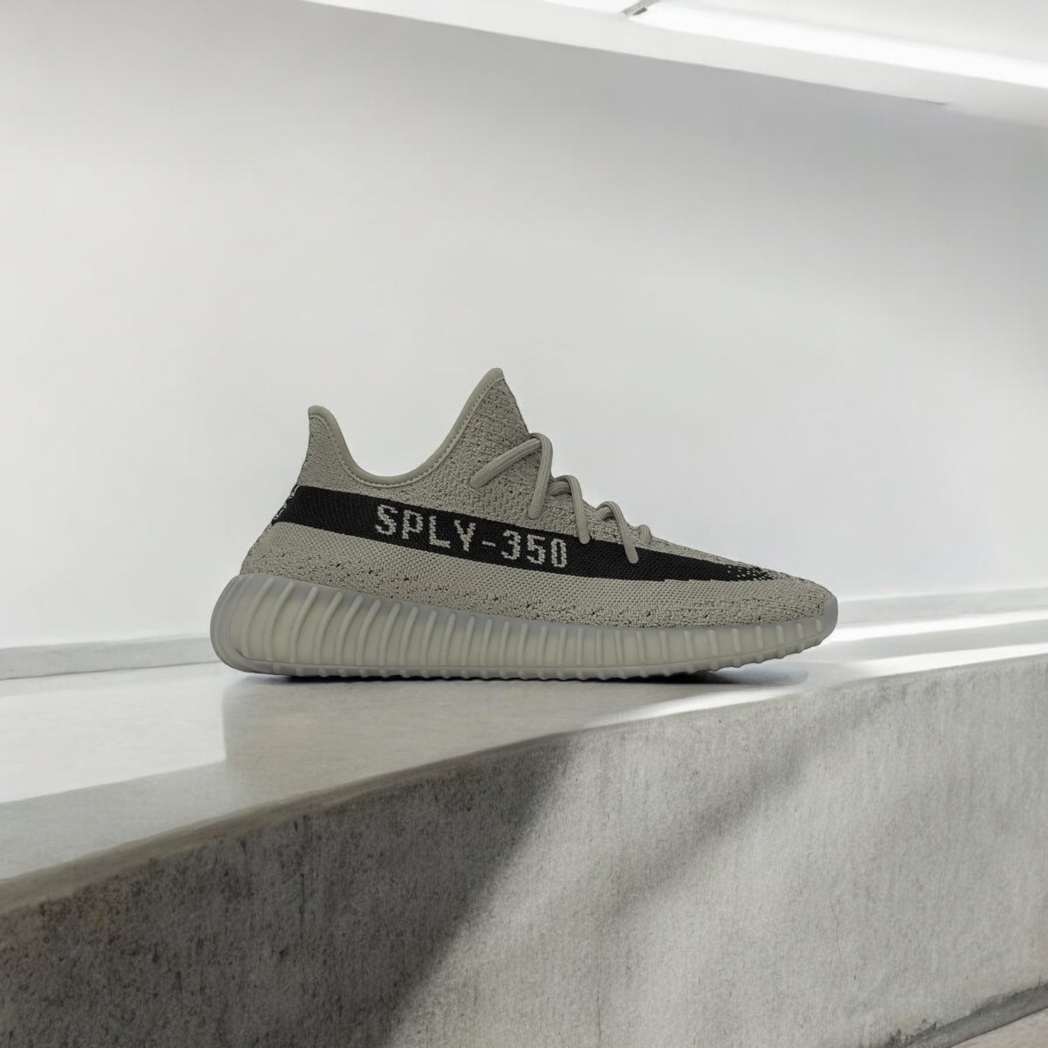 adidas Yeezy Boost 350 V2 Granit