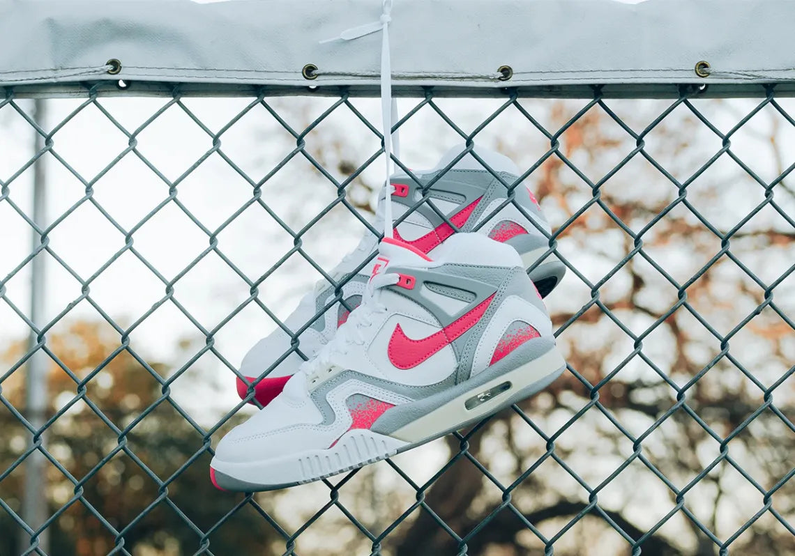 NIKE AIR TECH CHALLENGE II QS