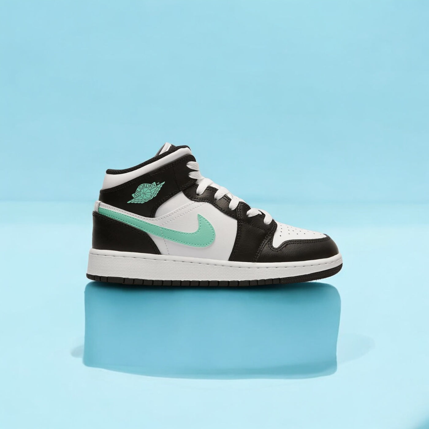Jordan 1 Mid Green Glow (GS)