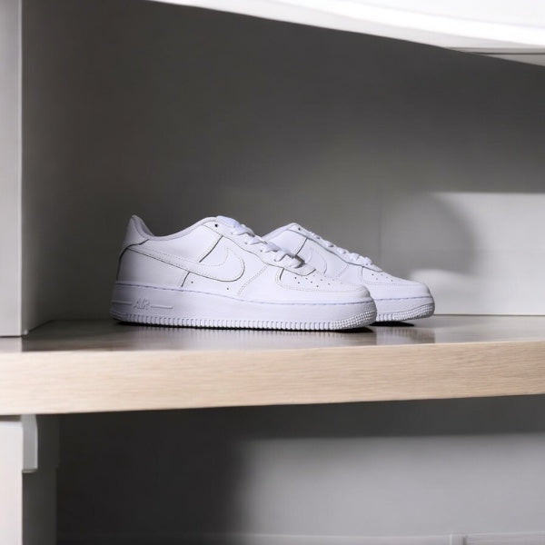 Nike Air Force 1 Low LE Triple White (GS)