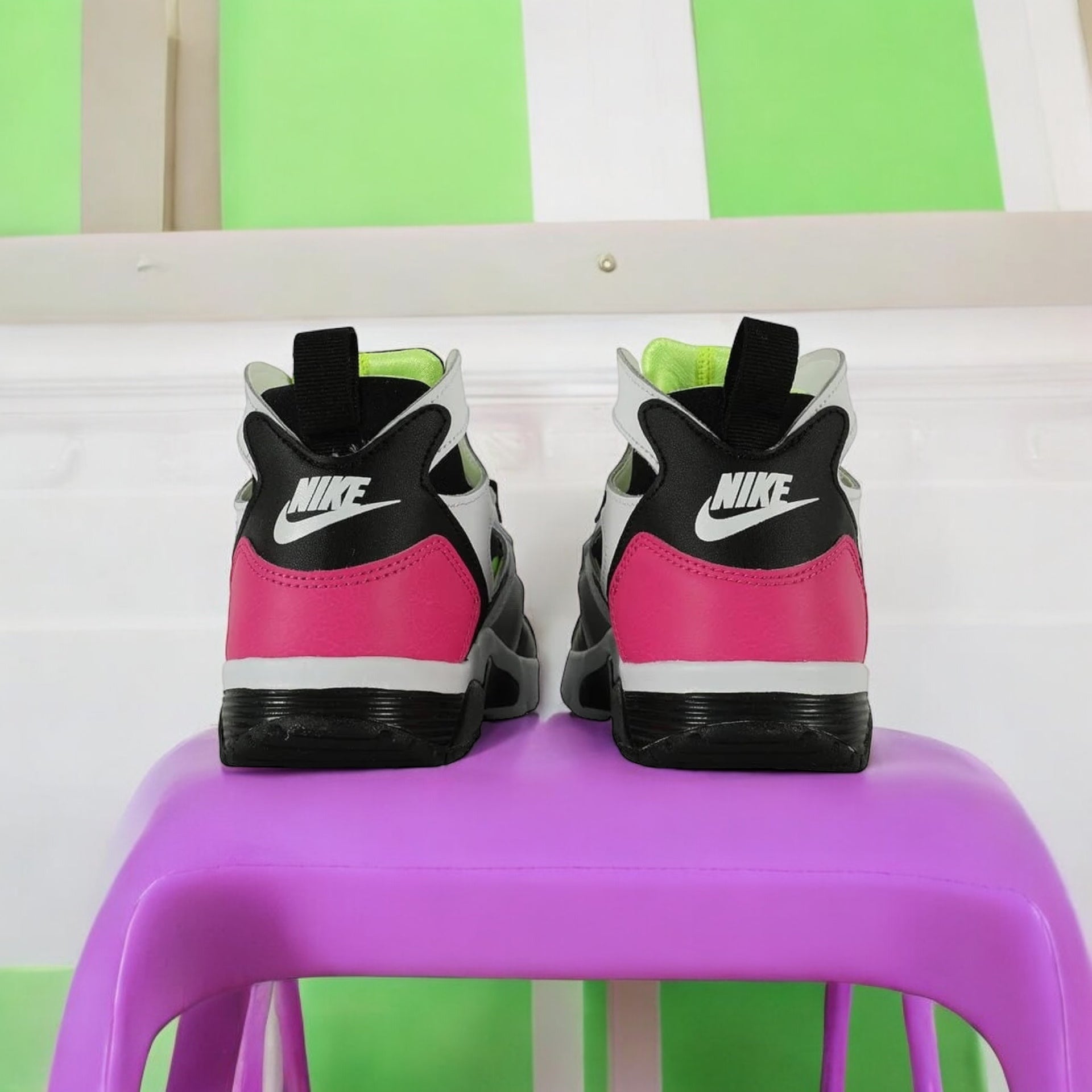 Nike Air Trainer Huarache White Laser Fuchsia Volt Black (GS)