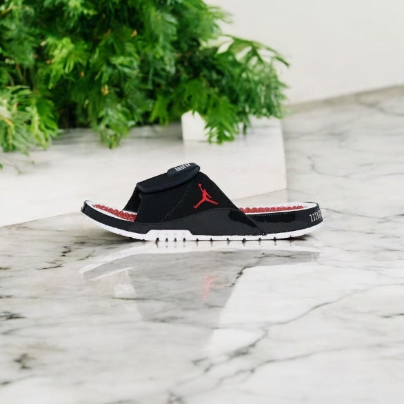 Claquette Jordan Hydro 11 Bred Blanc