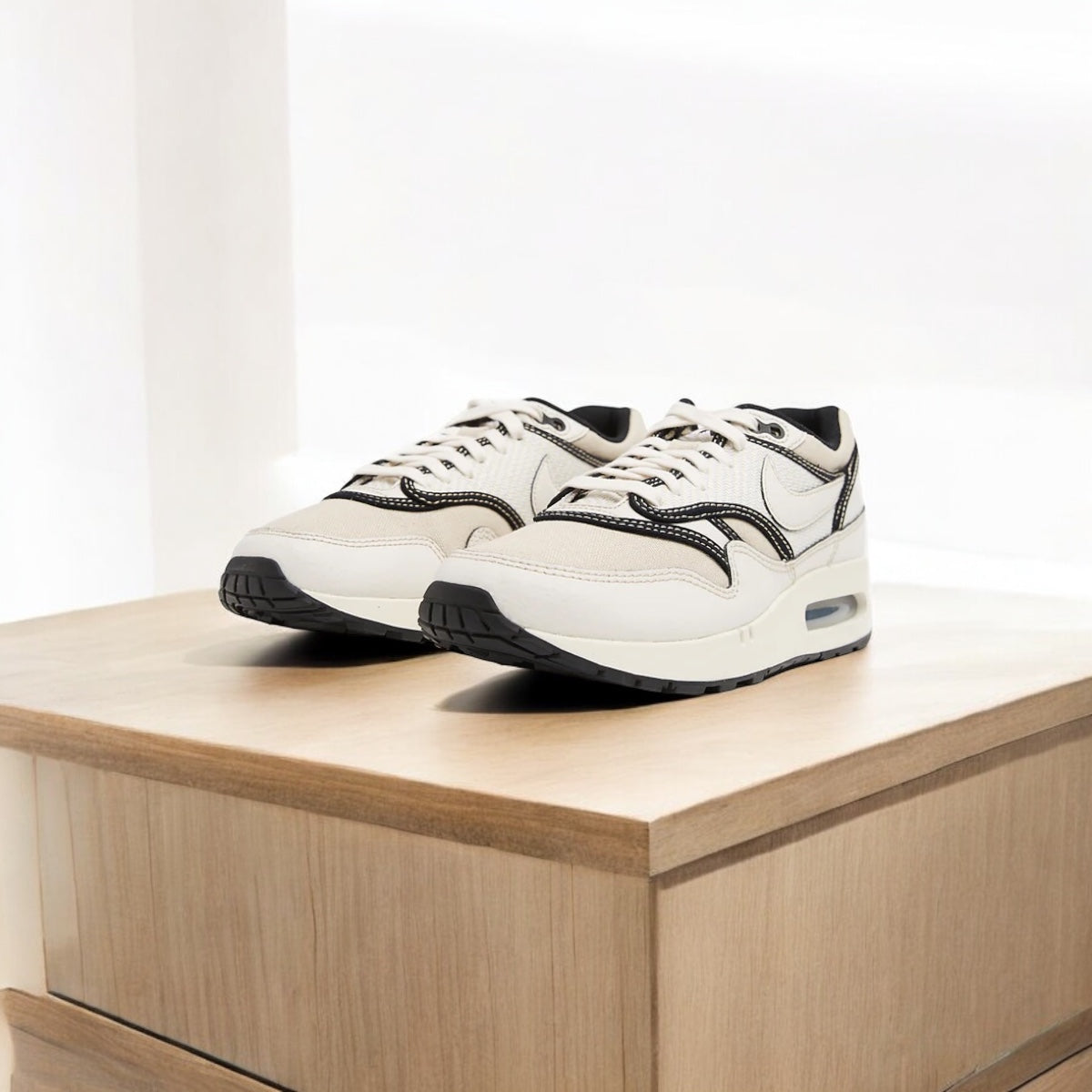 NIKE AIR MAX 1 ‘86 PHANTOM SAIL