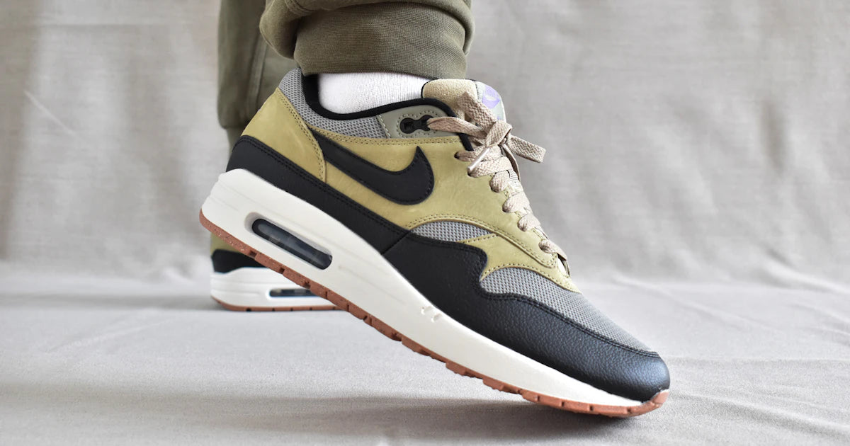 NIKE AIR MAX 1 STUC FONCÉ