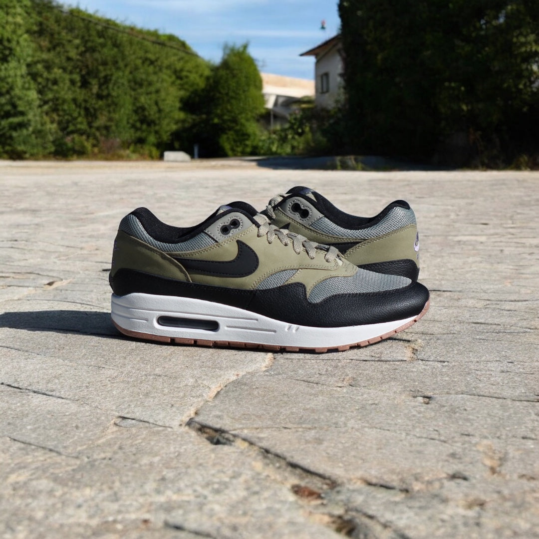 NIKE AIR MAX 1 STUC FONCÉ