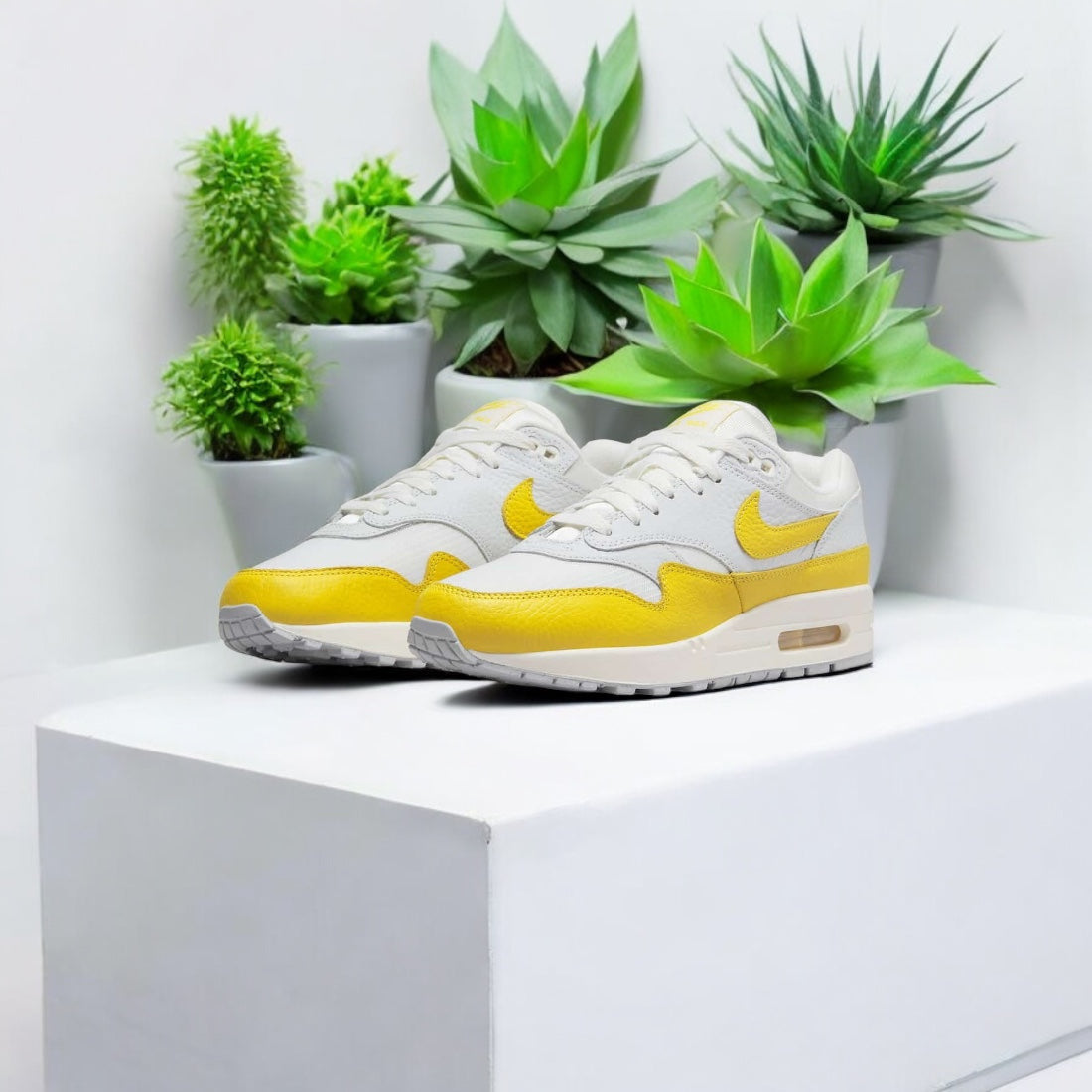 NIKE AIR MAX 1 FEMME JAUNE TOUR