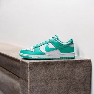 NIKE DUNK LOW JADE TRANSPARENTE