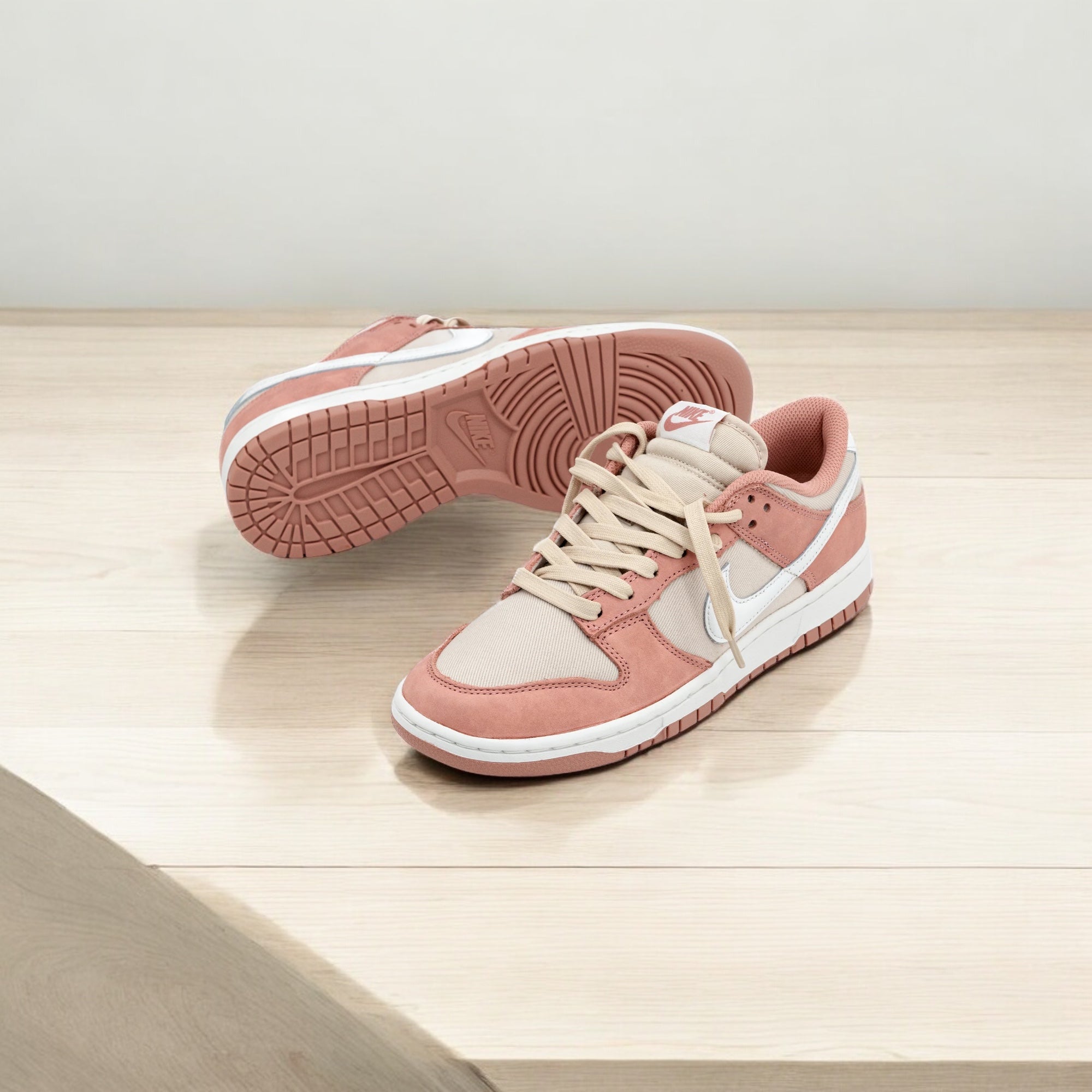 NIKE DUNK LOW RÉTRO PRM