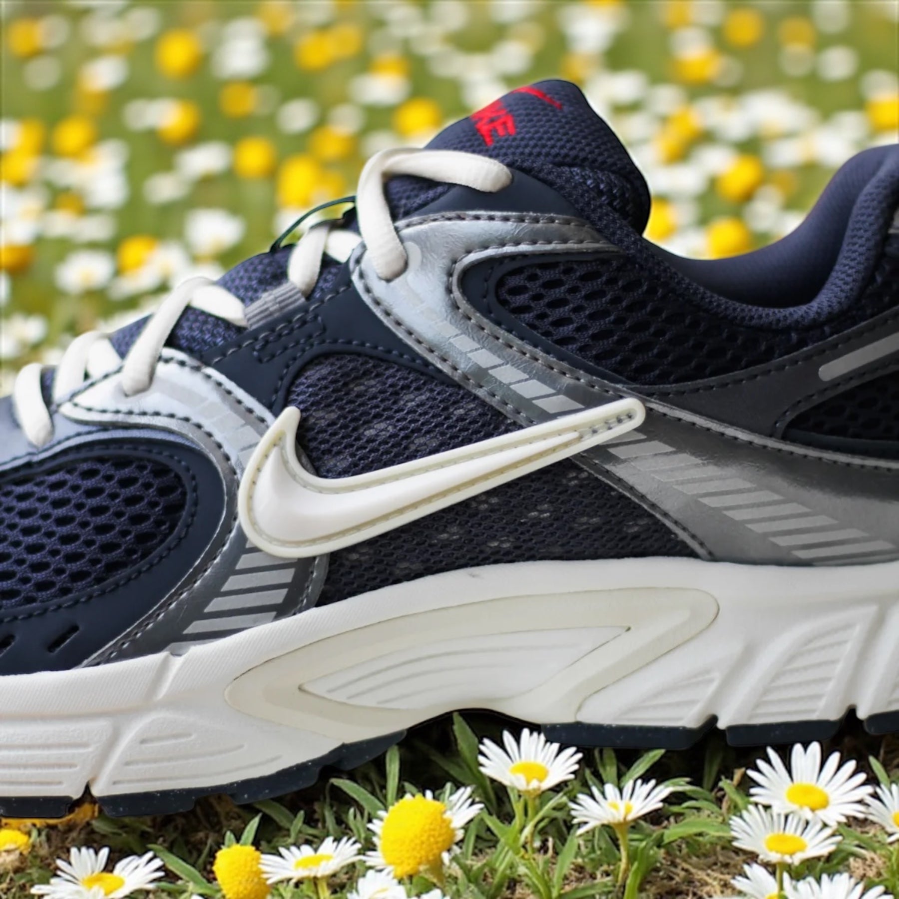 NIKE V5 RNR "THUNDER BLUE/SAIL-PALE IVORY-COOL GREY"