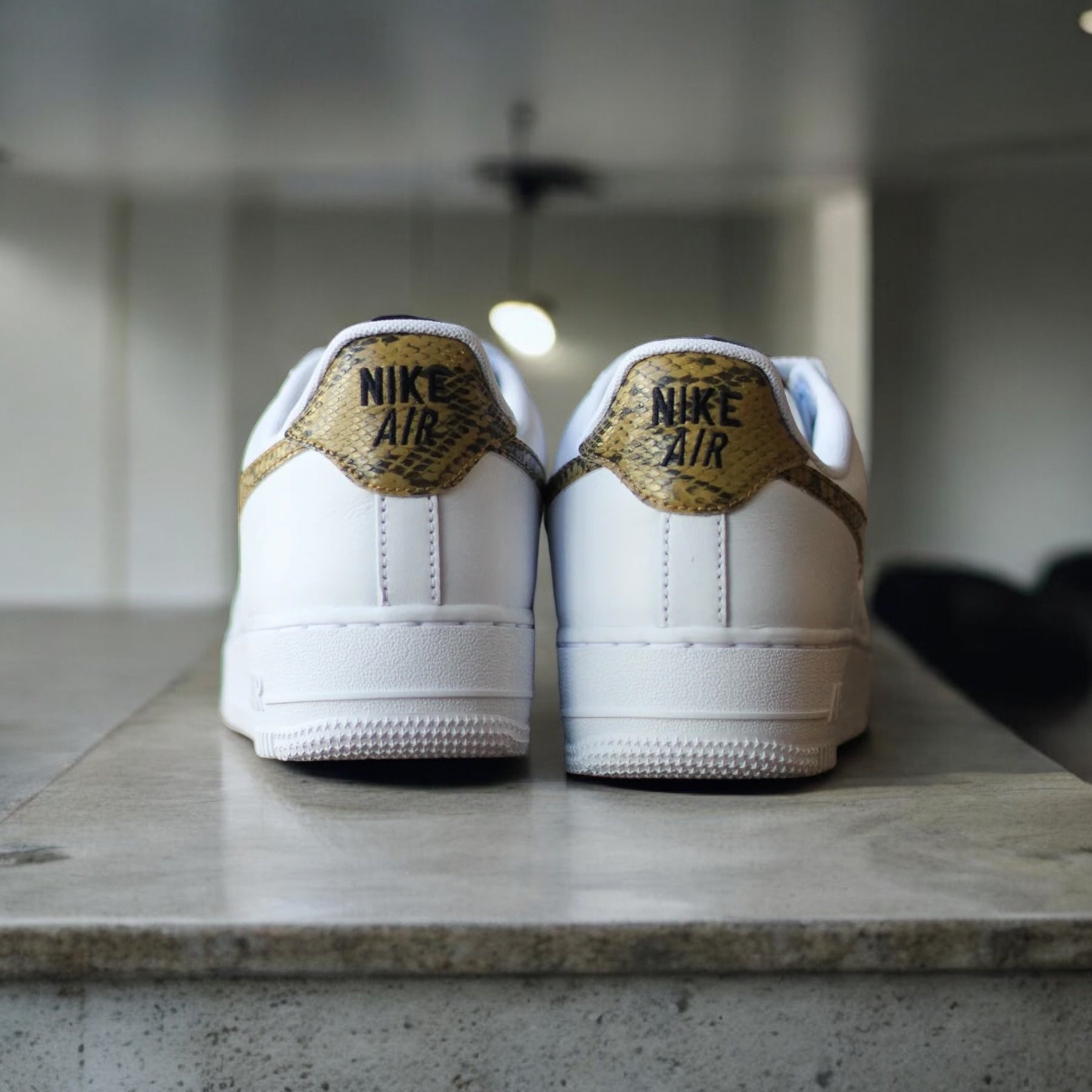 NIKE AIR FORCE 1 BASSE RÉTRO « ÉLÉMENTAIRE »