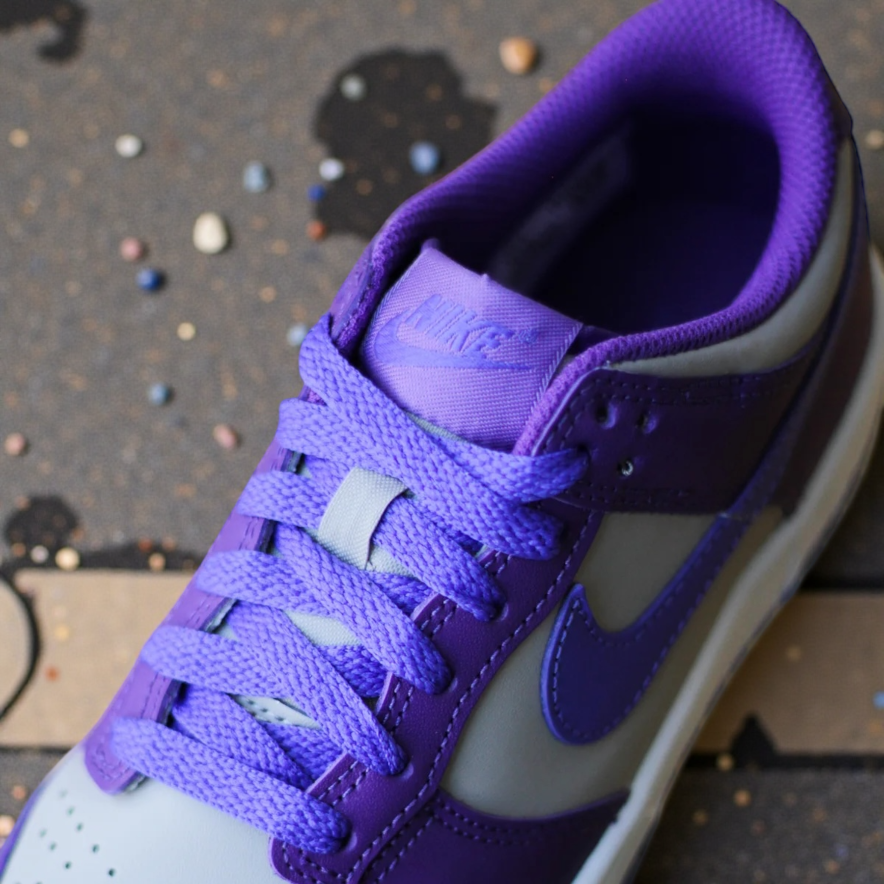 nike sb dunk grape