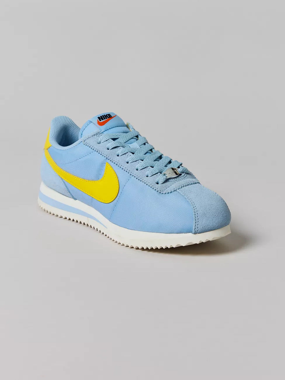 NIKE WMNS CORTEZ - LIGHT ARMORY BLUE / LIGHTNING
