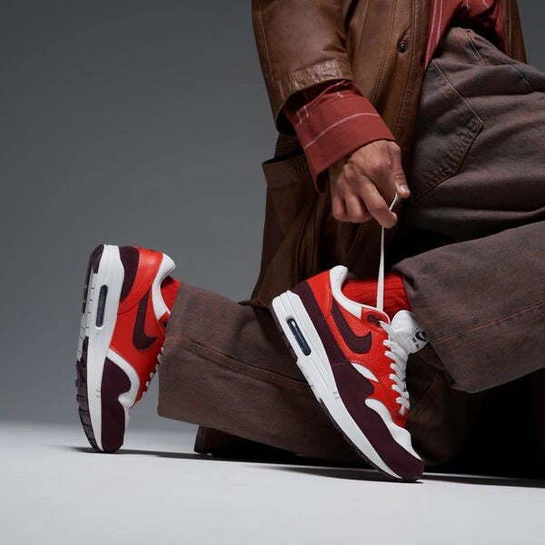 NIKE AIR MAX 1 “Crush”