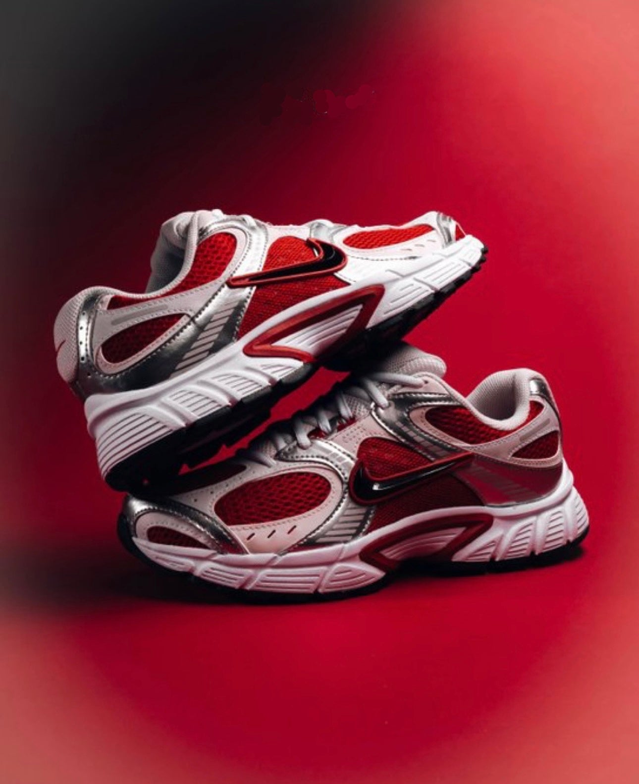 NIKE V5 RNR "GYM RED/BLACK-METALLIC SILVER"