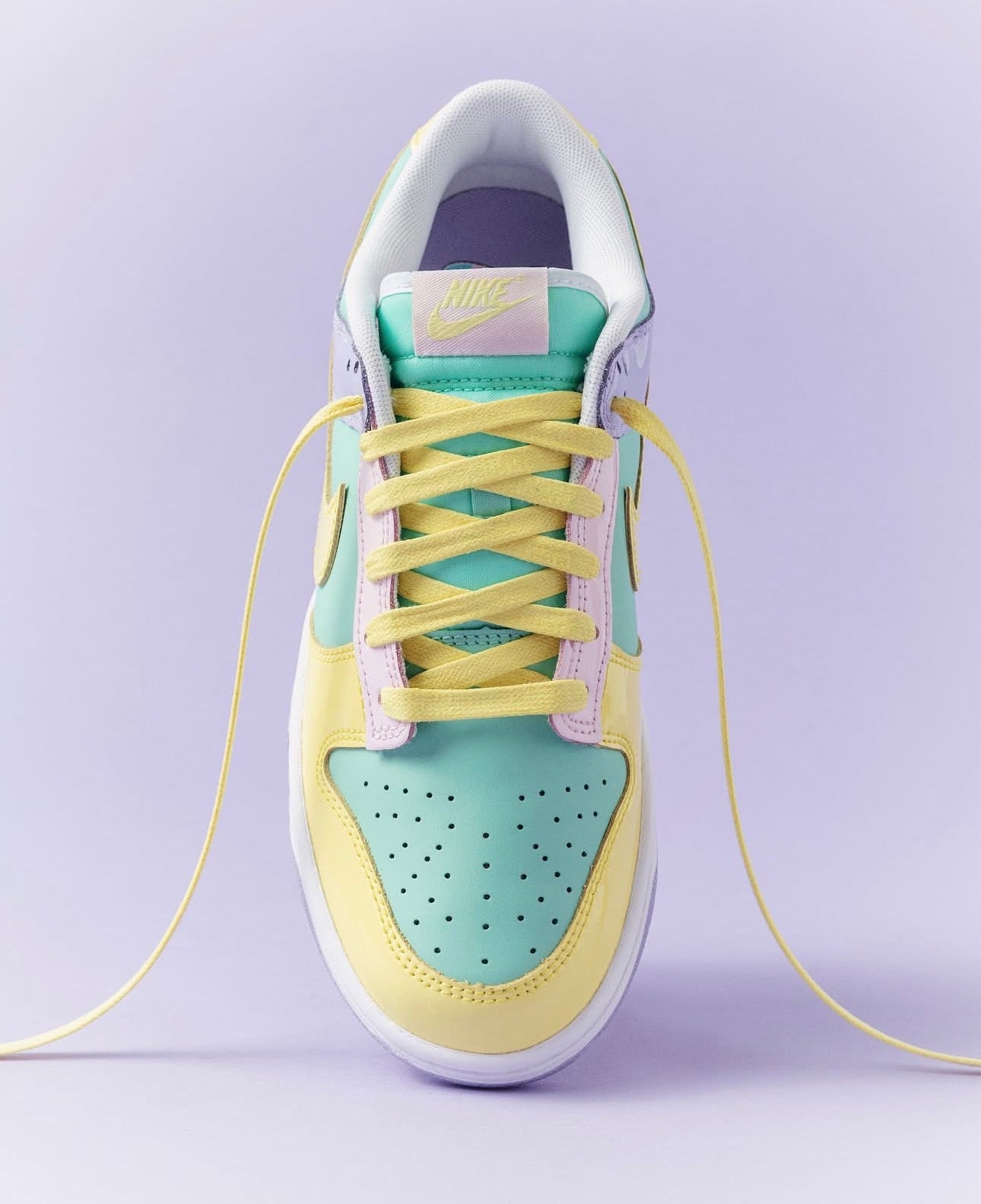 NIKE DUNK LOW EASTER EGG 2k26