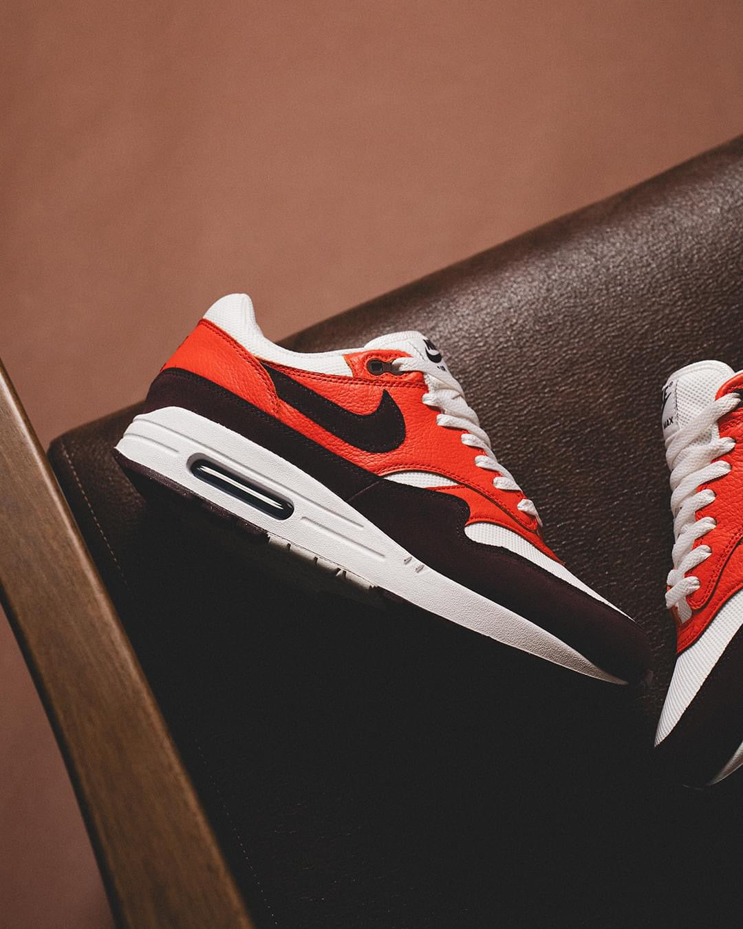 NIKE AIR MAX 1 “Crush”