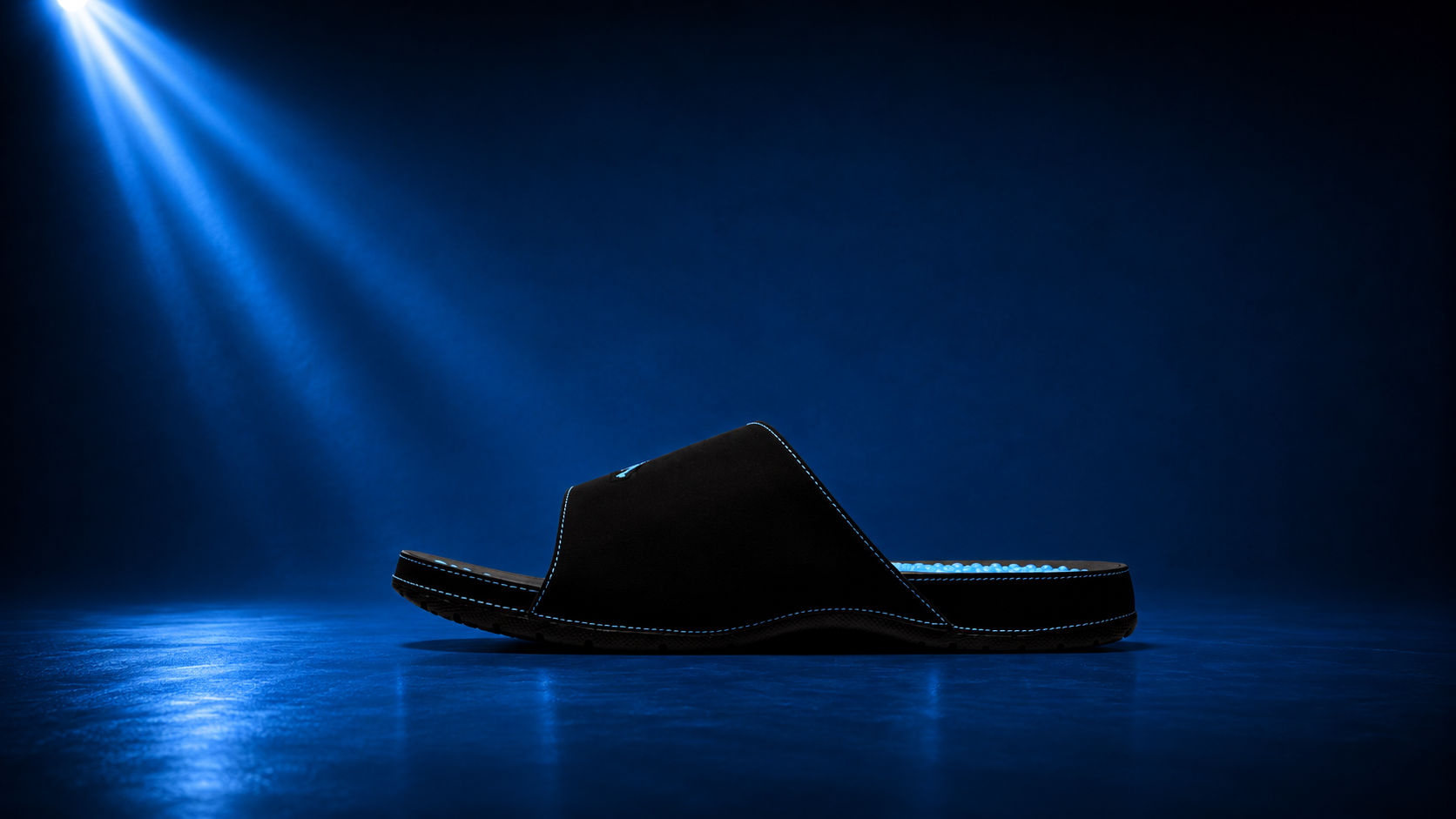 JORDAN HYDRO 4 RETRO SLIDE SANDALS