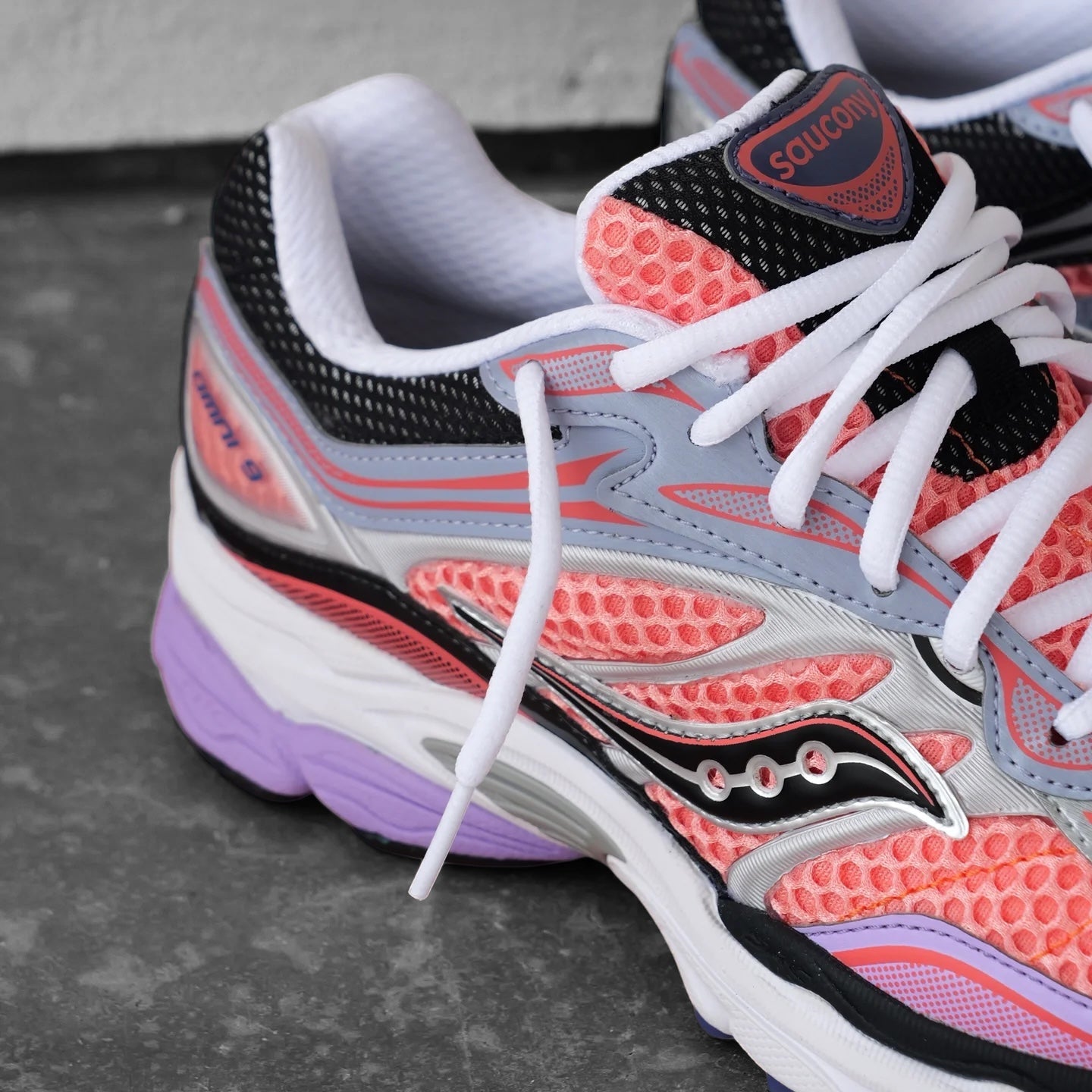 SAUCONY PROGRID OMNI 9 'PINK/PURPLE'