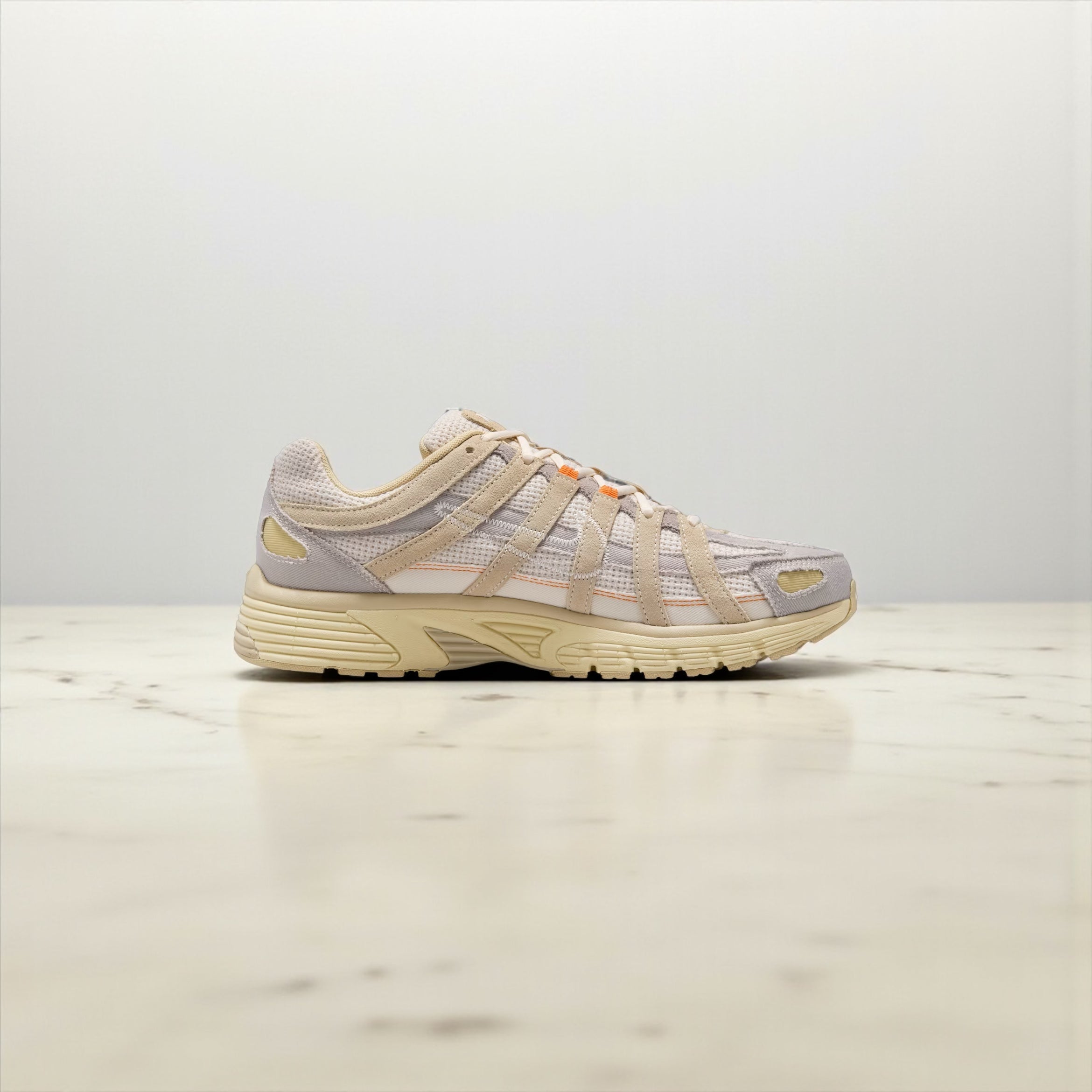 NIKE P-6000 "COLLEGE GREY/KHAKI-TEAM GOLD-PALE IVORY"