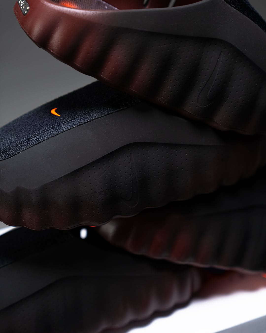 NIKE MIND 001 “BRONZE ECLIPSE”