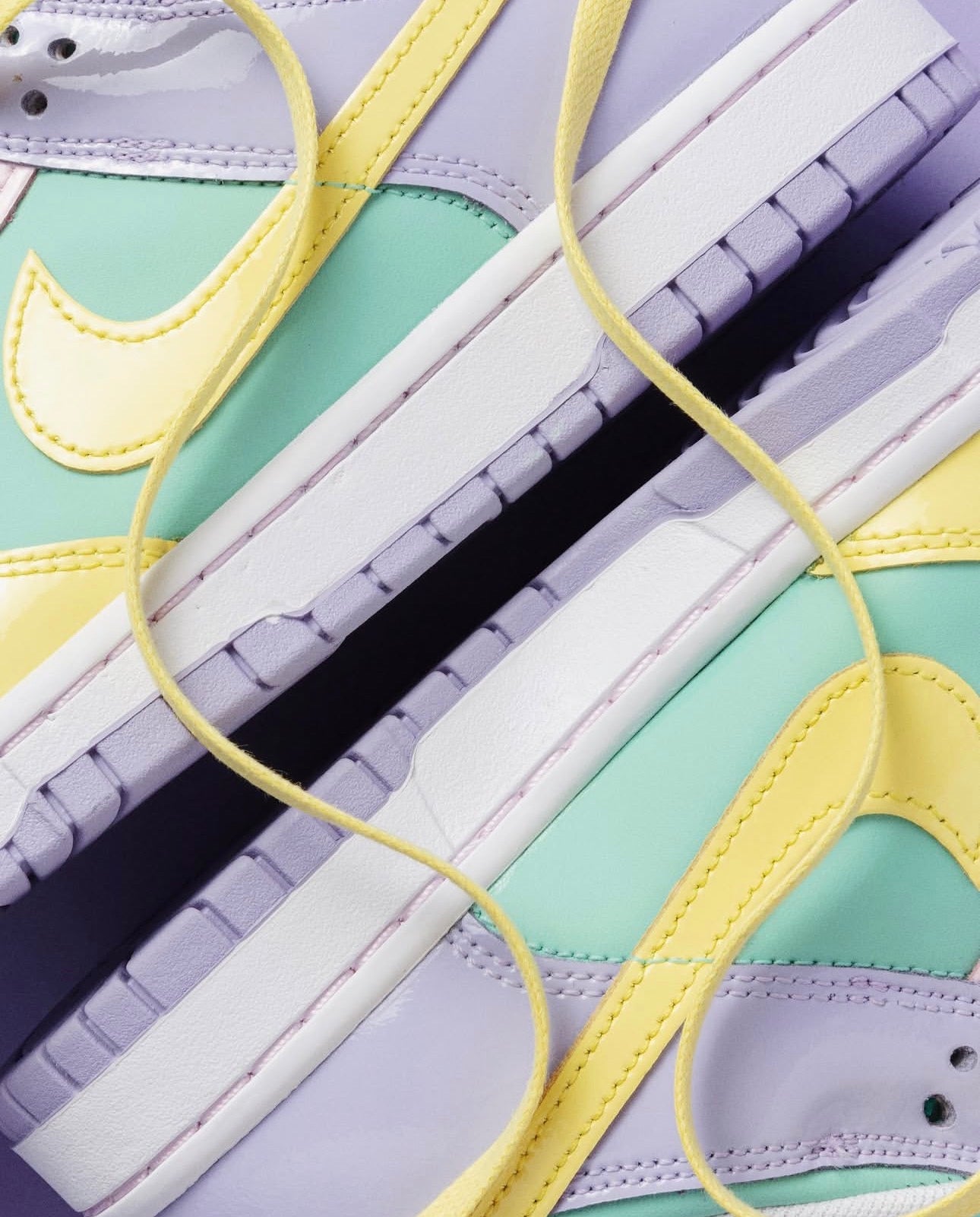 NIKE DUNK LOW EASTER EGG 2k26
