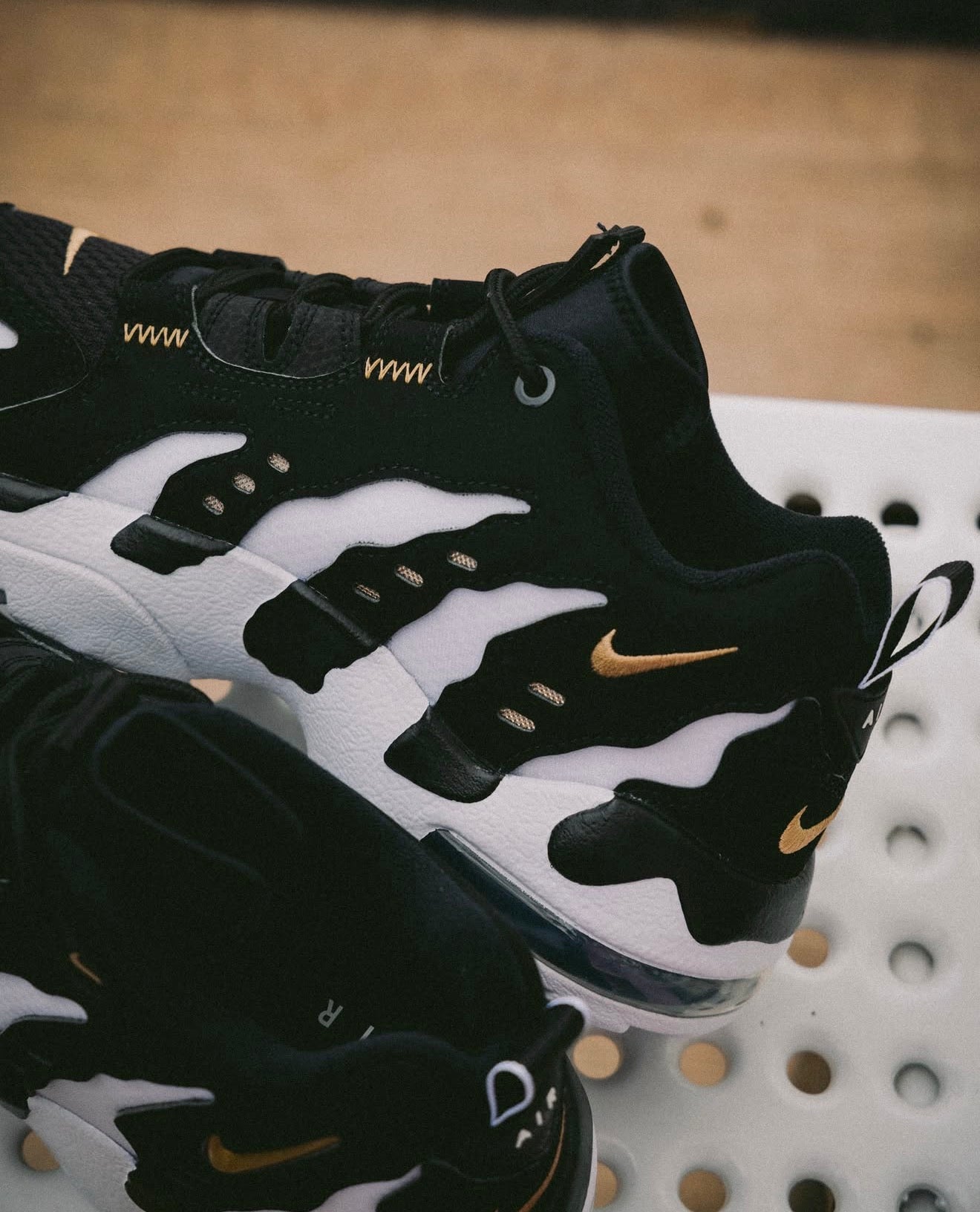 MENS NIKE AIR DT MAX '96 LOW