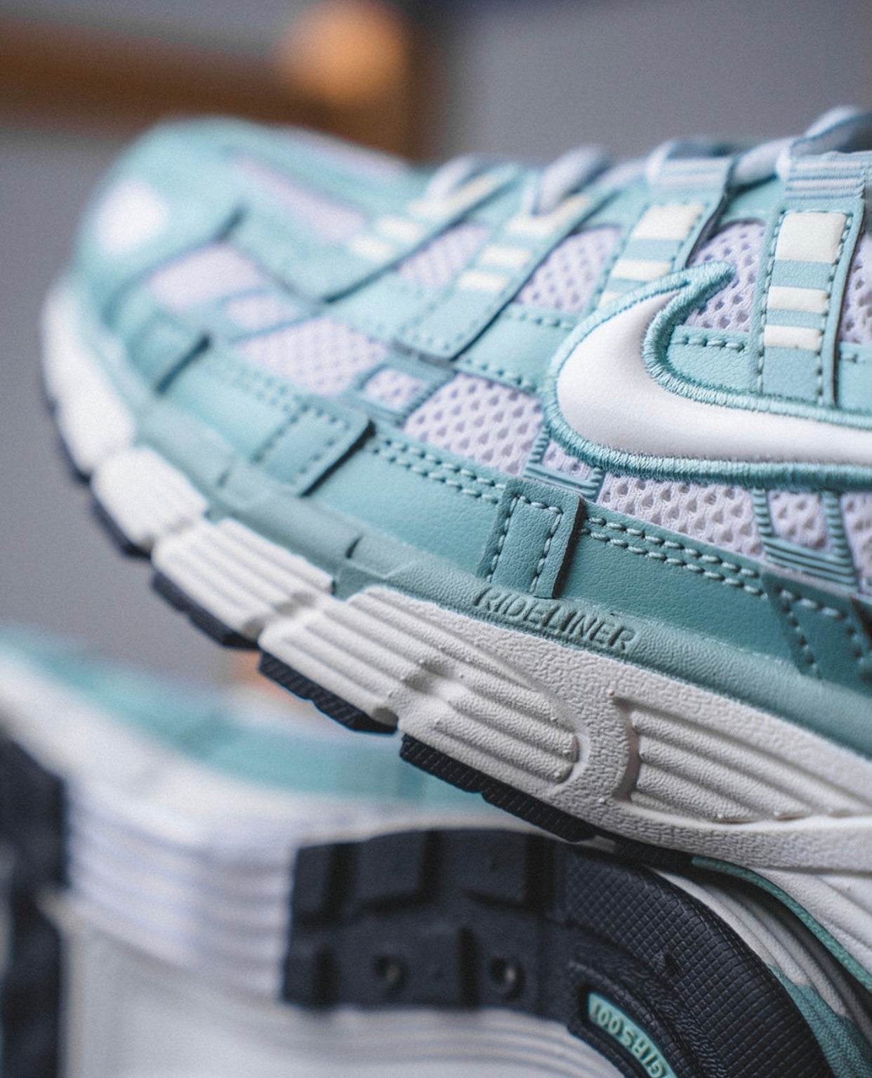 NIKE WOMENS NIKE P-6000 AQUA