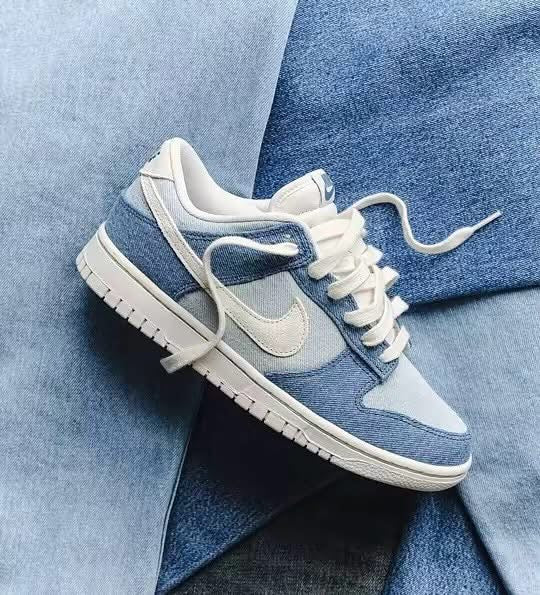 NIKE DUNK LOW WMN "SMOKEY BLUE/PALE IVORY-DENIM TURQ-OCHRE"