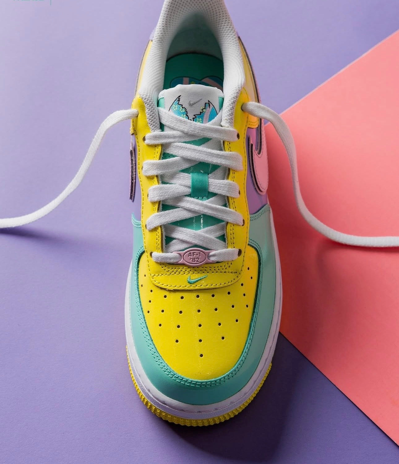 NIKE AIR FORCE ONE EASTER 2k26