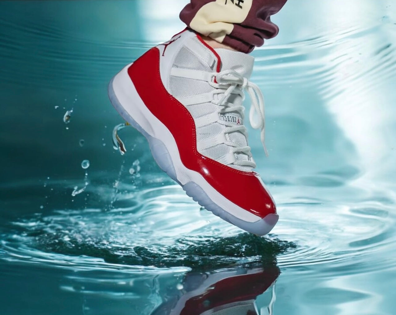 Jordan 11 Retro Cerise (2022)