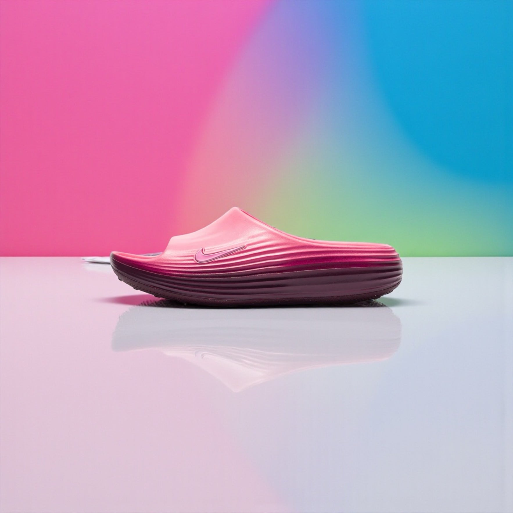 Nike ReactX Rejuven8 Slide in Pink WMN Spell/Bordeaux