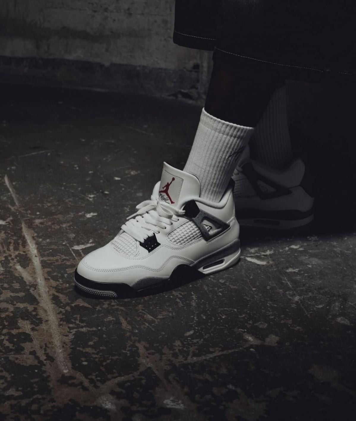 MENS JORDAN AIR JORDAN 4 RETRO OG 'WHITE CEMENT'