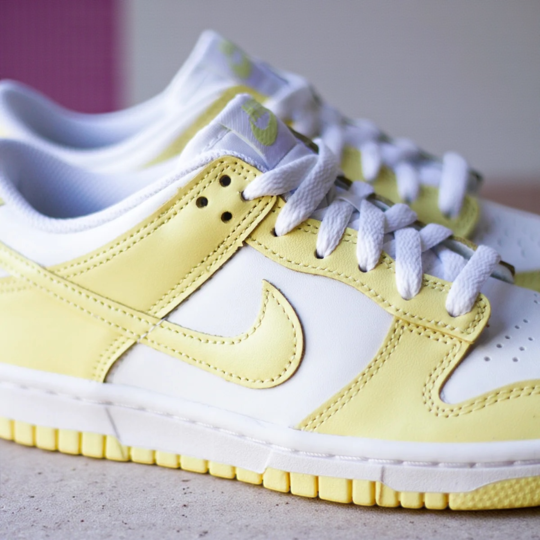 yellow dunks gs