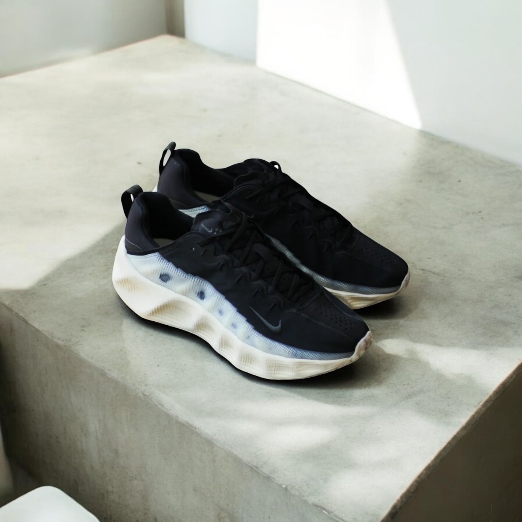 NIKE AVA ROVER "BLACK/ANTHRACITE-BLACK-SEQUOIA"