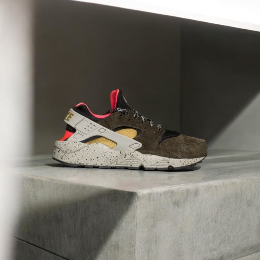 Air Huarache Premium « Moss du désert »