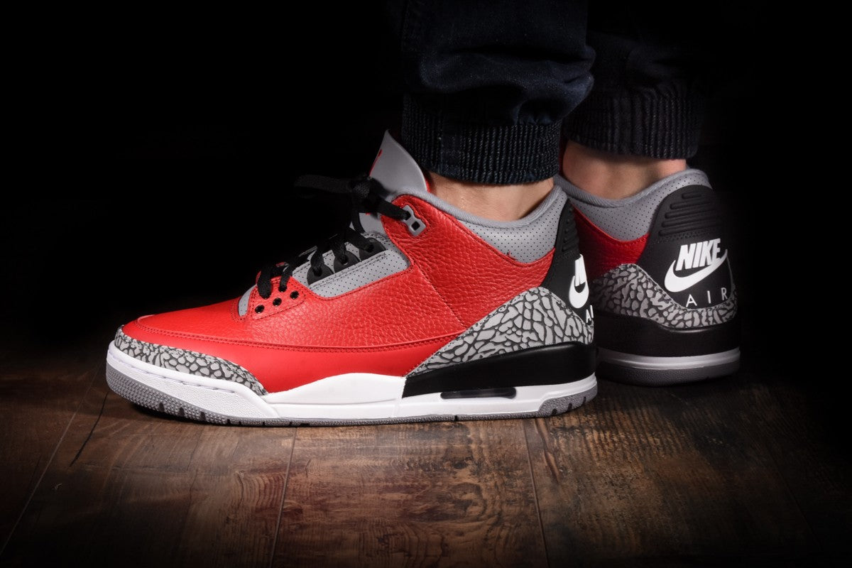 Jordan 3 Retro SE Unite