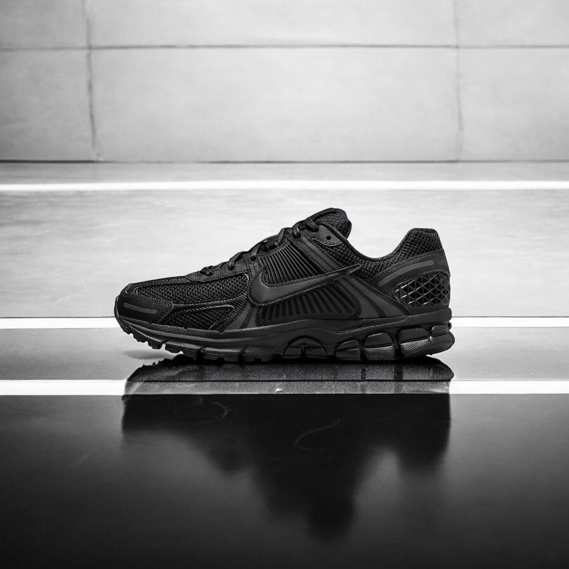 Nike Zoom Vomero 5 Triple Black (2023)