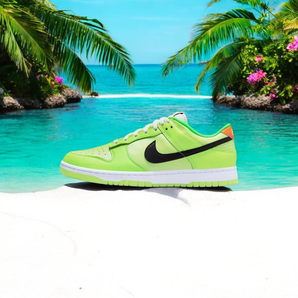 Nike Dunk Low SE Splash Volt