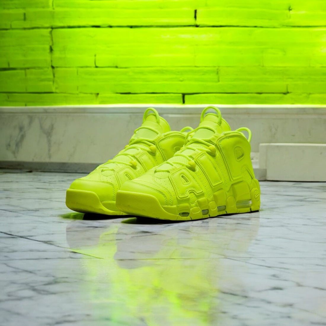 Nike Air More Uptempo 96 Volt